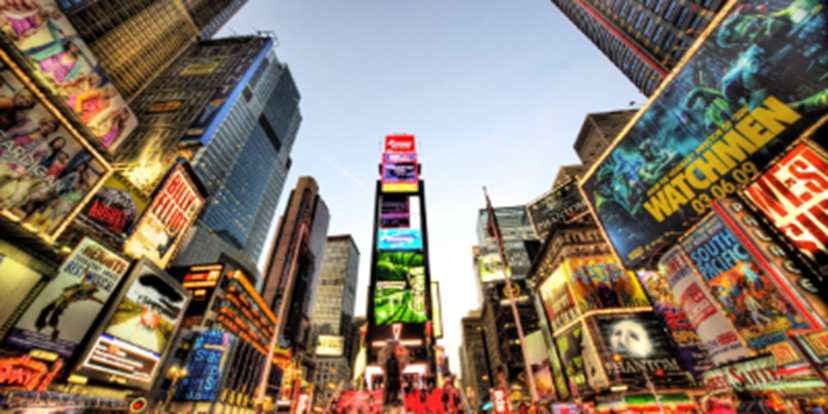 Times Square, New York  Izvor fotografije: foundtheworld.com/~hotlink-cache/wp-content/uploads/2015/12/Times-Square-1.jpg